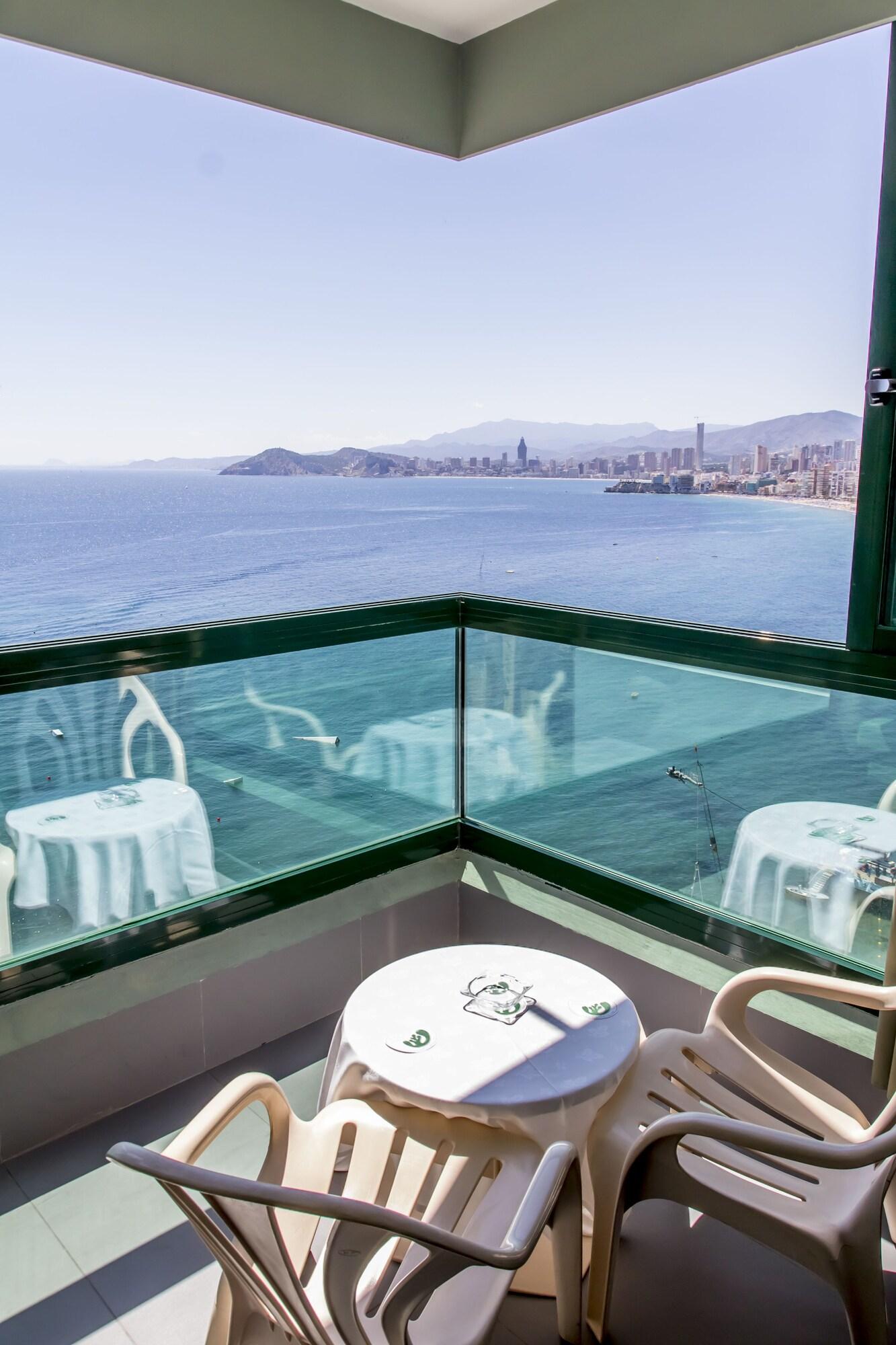 Hotel Benikaktus Benidorm Bagian luar foto